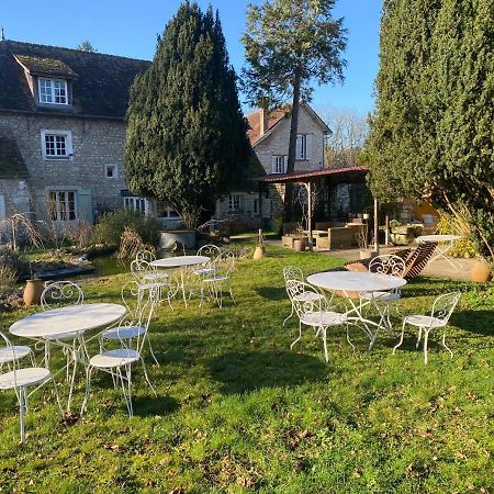 Une Vie En Rose Pressagny-lʼOrgeuilleux Zewnętrze zdjęcie